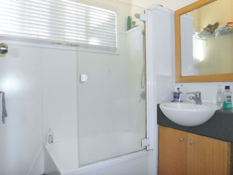 2 Wyndham Street, North Toowoomba QLD 4350