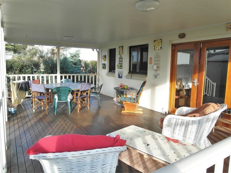 2 Wyndham Street, North Toowoomba QLD 4350