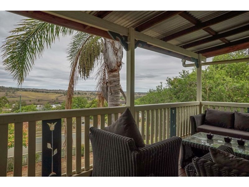 28 Treeline Drive, Gowrie Junction QLD 4352