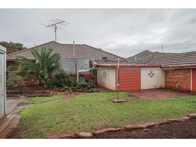 50 Drayton Road, Harristown QLD 4350