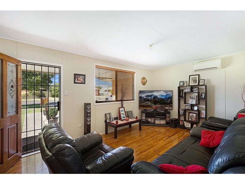 15 Matthews Street, Harristown QLD 4350