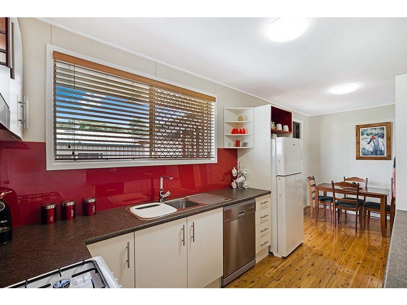 15 Matthews Street, Harristown QLD 4350