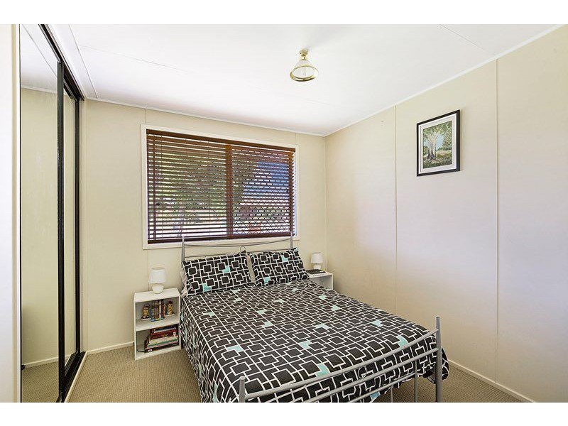 15 Matthews Street, Harristown QLD 4350