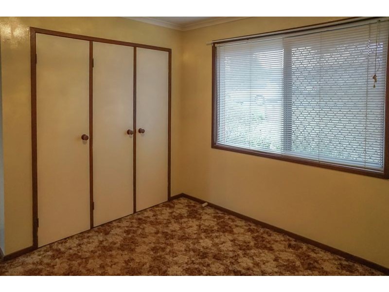 14 Claire Street, Centenary Heights QLD 4350