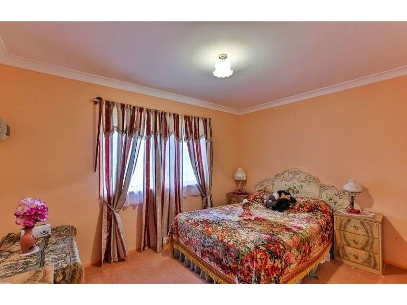 6 Murton Street, Nobby QLD 4360