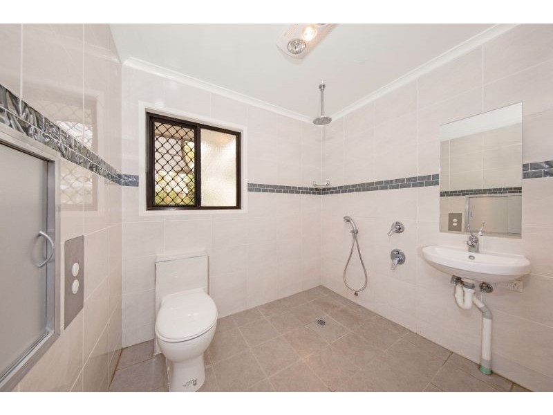 54 Lotus Crescent, Centenary Heights QLD 4350