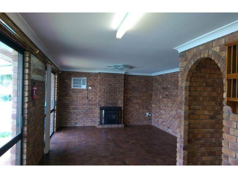 12 Clewley Crescent, Rangeville QLD 4350