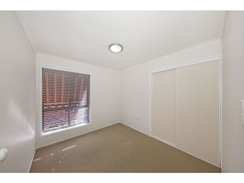 121 Glenvale Road, Newtown QLD 4350