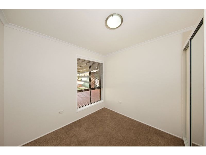121 Glenvale Road, Newtown QLD 4350