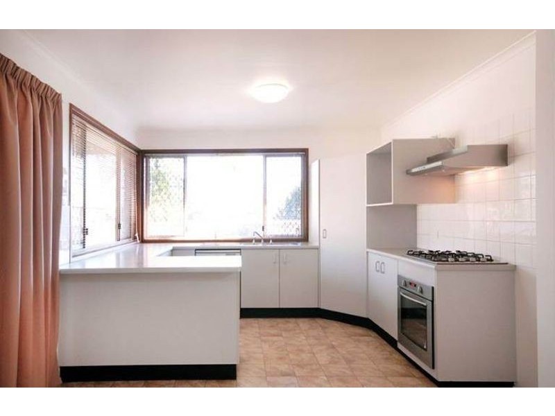 34 Melway Crescent, Harristown QLD 4350