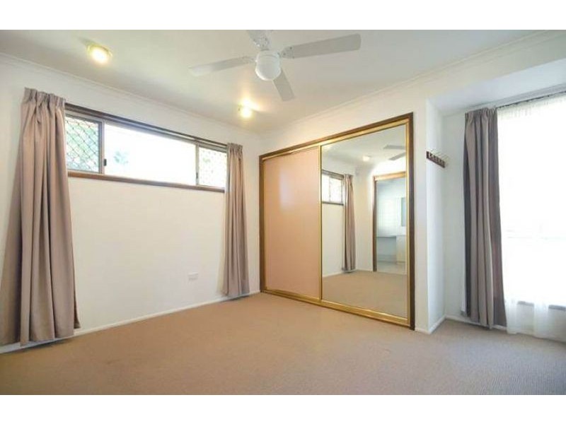 34 Melway Crescent, Harristown QLD 4350