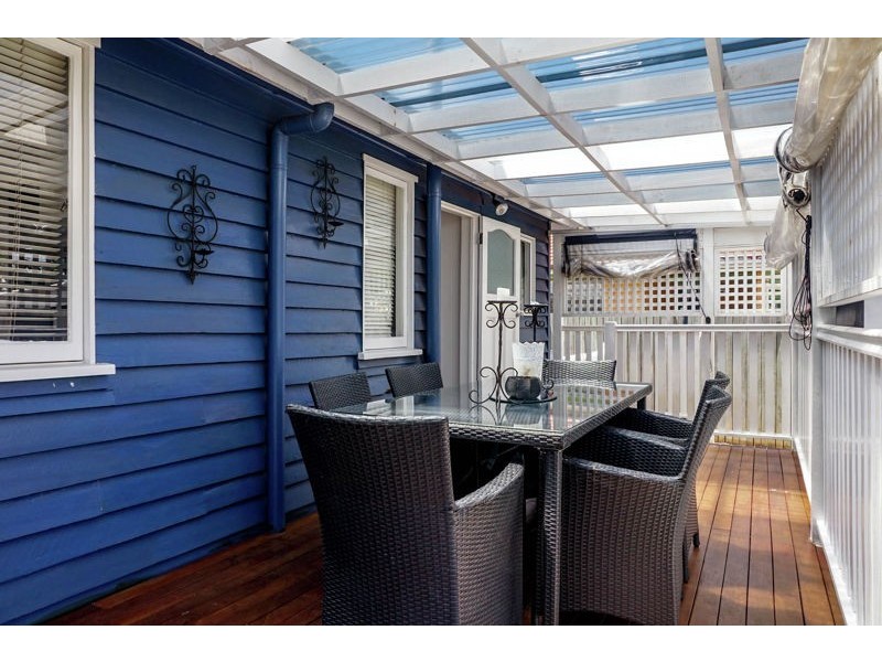 5a Bernard Street, Newtown QLD 4350