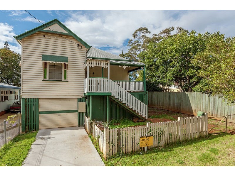 3 Chamberlain Street, North Toowoomba QLD 4350