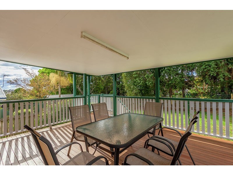 3 Chamberlain Street, North Toowoomba QLD 4350