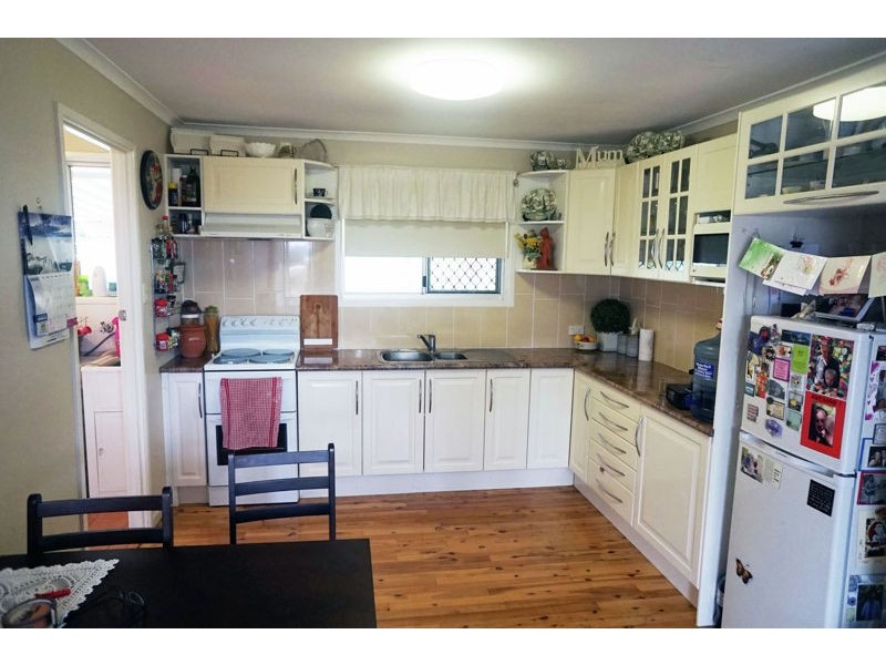 2/9 Lovejoy Court, Kearneys Spring QLD 4350