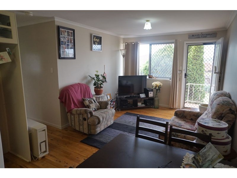 2/9 Lovejoy Court, Kearneys Spring QLD 4350