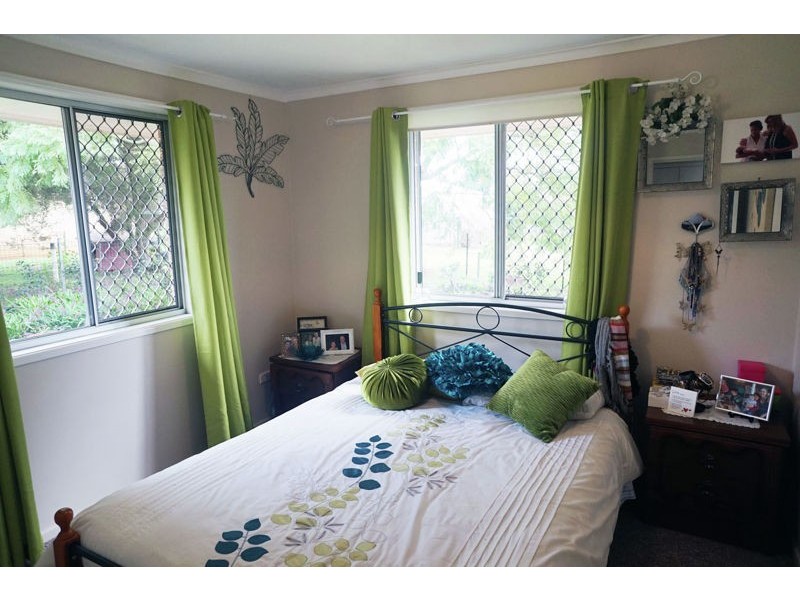 2/9 Lovejoy Court, Kearneys Spring QLD 4350