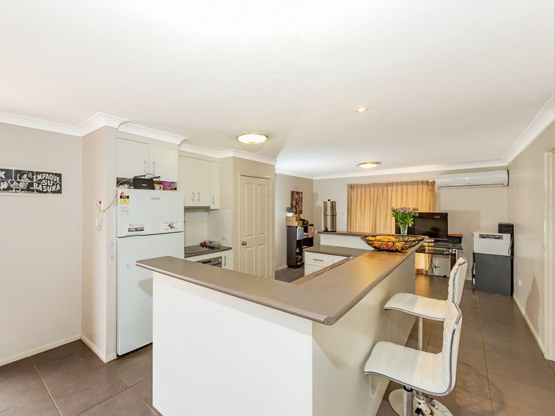 30 Willowburn Drive, Rockville QLD 4350