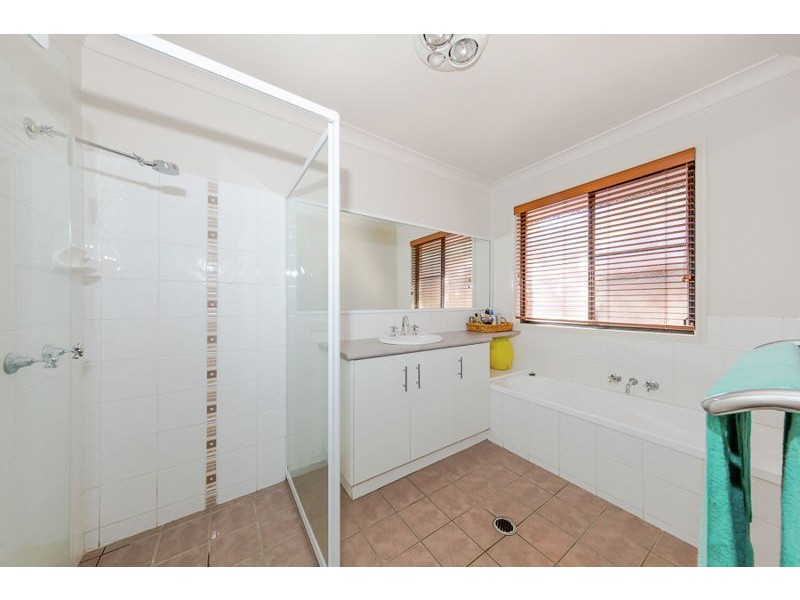 30 Willowburn Drive, Rockville QLD 4350