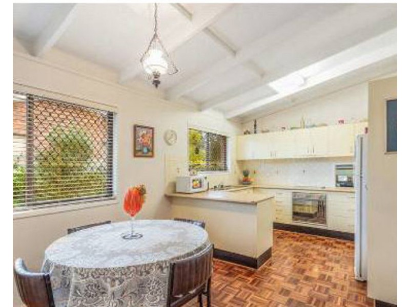 30 Lotus Crescent, Centenary Heights QLD 4350