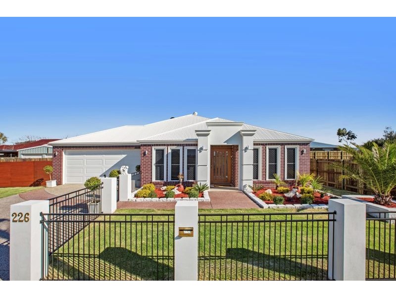 226 Spring Street, Middle Ridge QLD 4350
