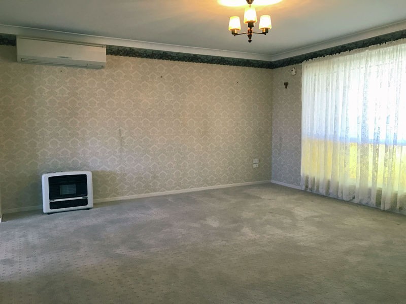 8 Chinchilla Court, Wilsonton Heights QLD 4350