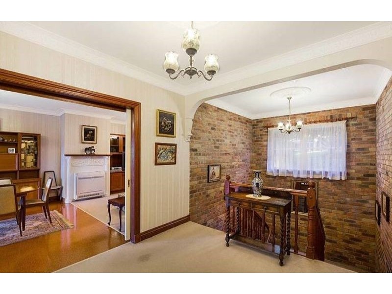 3a Macqueen Street, Mount Lofty QLD 4350