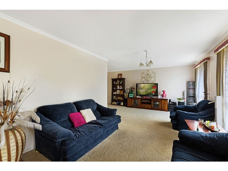 18 Batch Court, Harristown QLD 4350