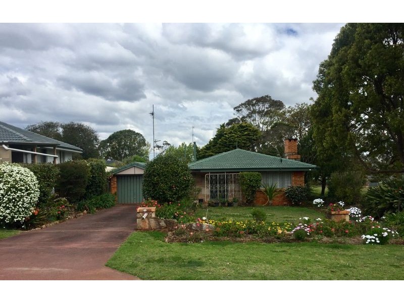 16 Parsons Street, Rangeville QLD 4350
