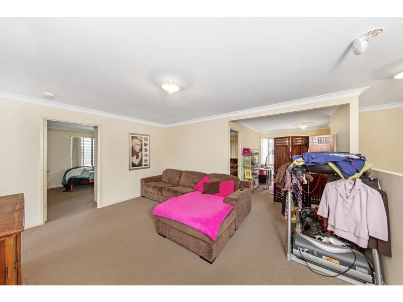 2/52 Tara Street, Wilsonton QLD 4350