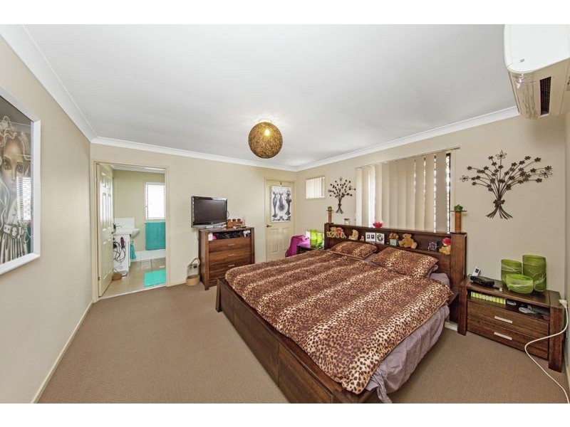 2/52 Tara Street, Wilsonton QLD 4350