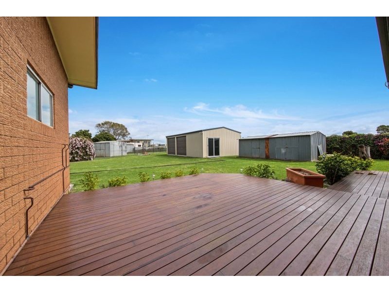 5 Janet Court, Wilsonton QLD 4350