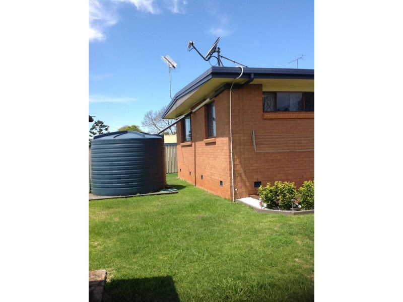 5 Janet Court, Wilsonton QLD 4350