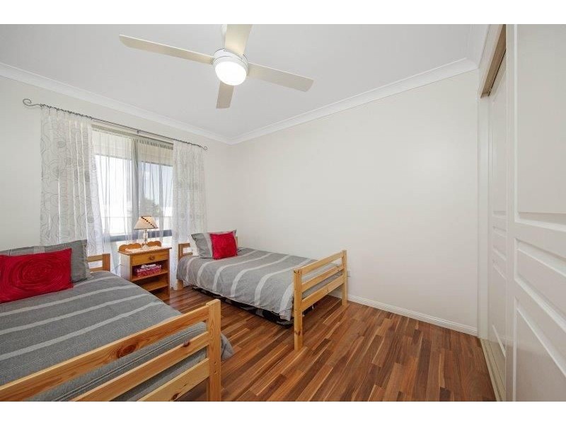 13 Oliver St, Highfields QLD 4352