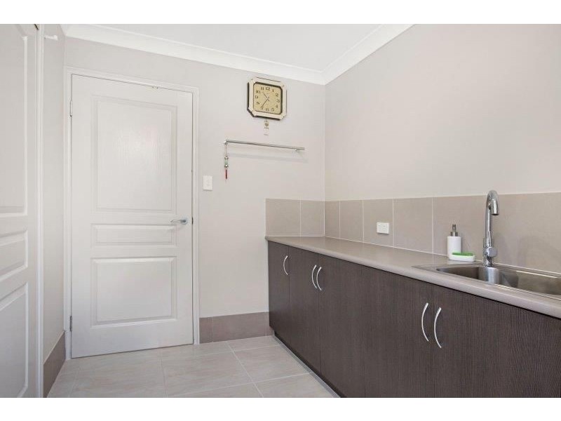 13 Oliver St, Highfields QLD 4352