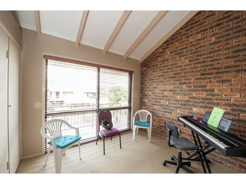 5/367-369 Margaret Street, Newtown QLD 4350