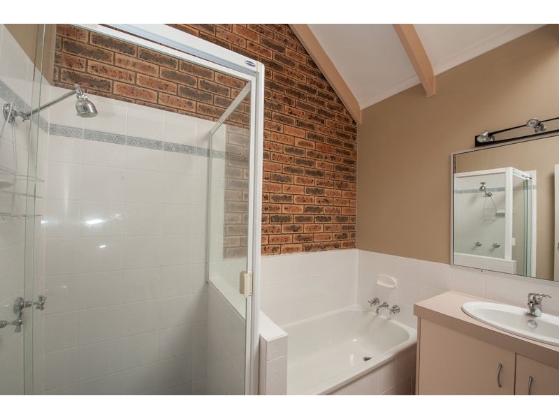 5/367-369 Margaret Street, Newtown QLD 4350