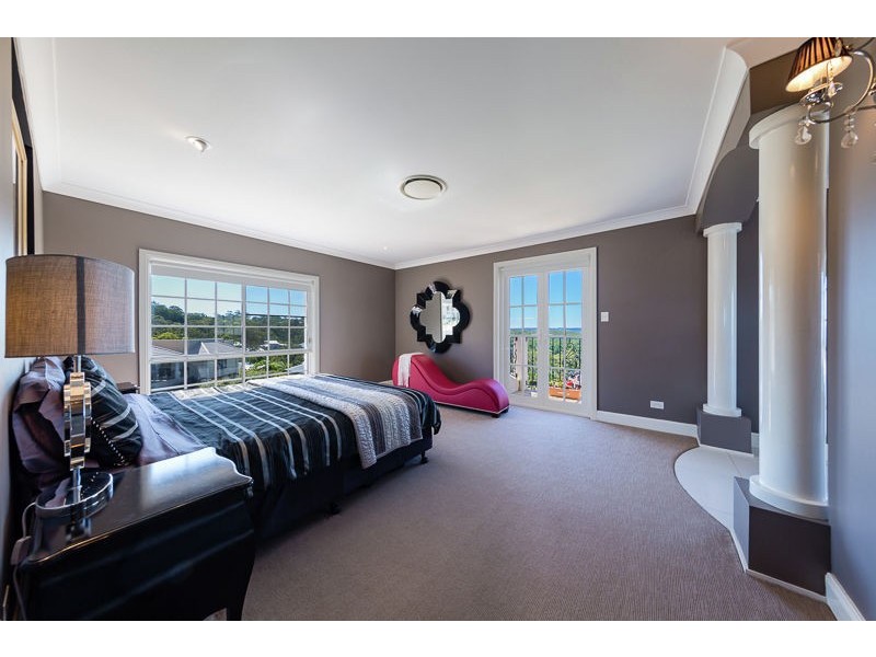 6 Sherwood Street, Mount Lofty QLD 4350