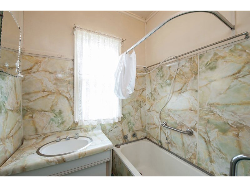 20 Dalmeny Street, Wilsonton QLD 4350