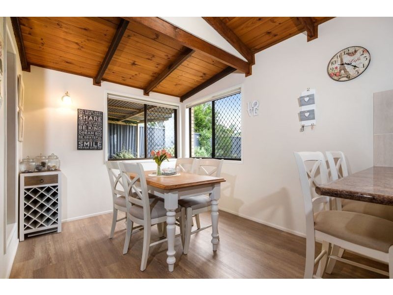 40 Hinkler Crescent, Wilsonton QLD 4350