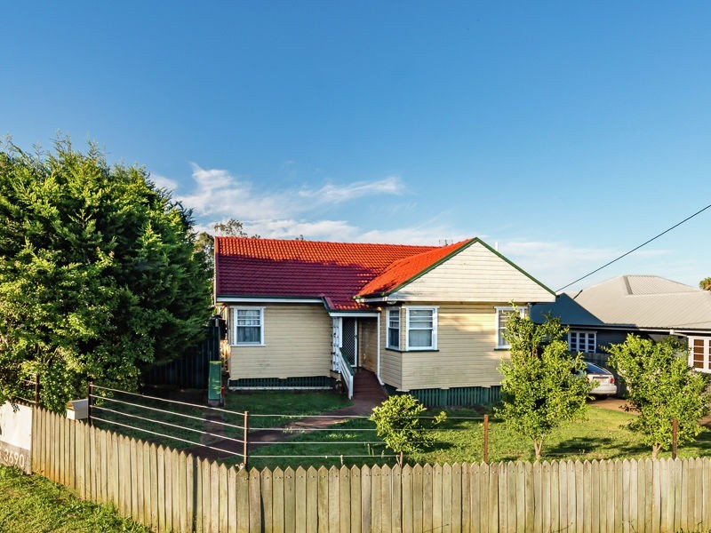 3 Derwak Street, Harristown QLD 4350