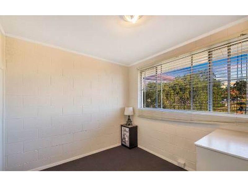 1/329 Hume Street, South Toowoomba QLD 4350