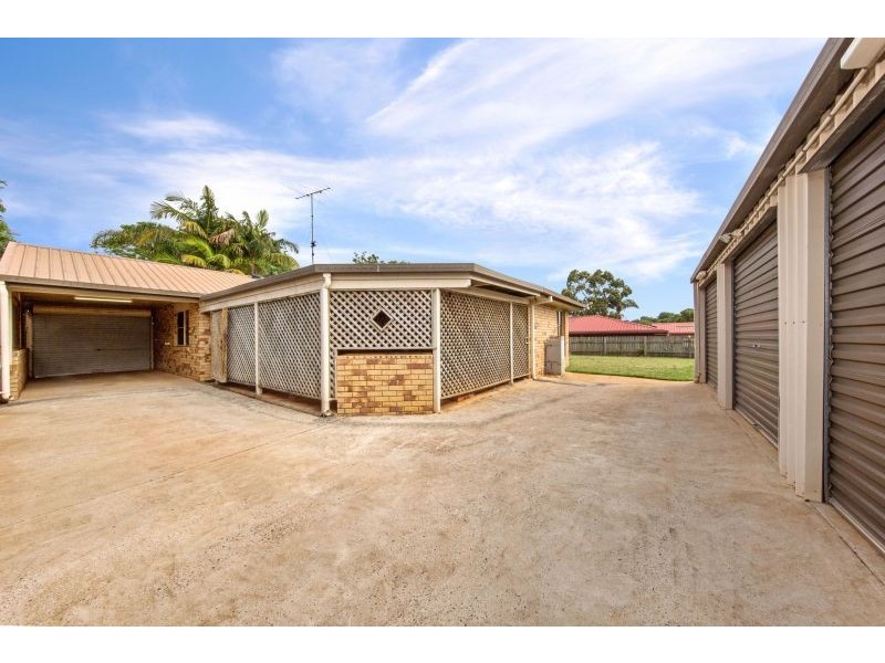 6 Millicent Court, Centenary Heights QLD 4350