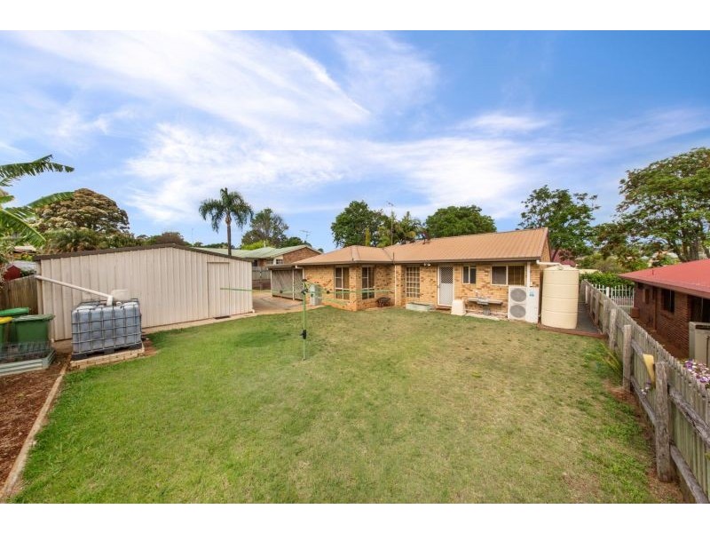 6 Millicent Court, Centenary Heights QLD 4350