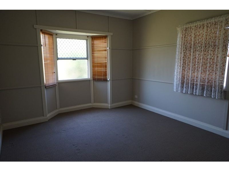 153 Perth Street, South Toowoomba QLD 4350