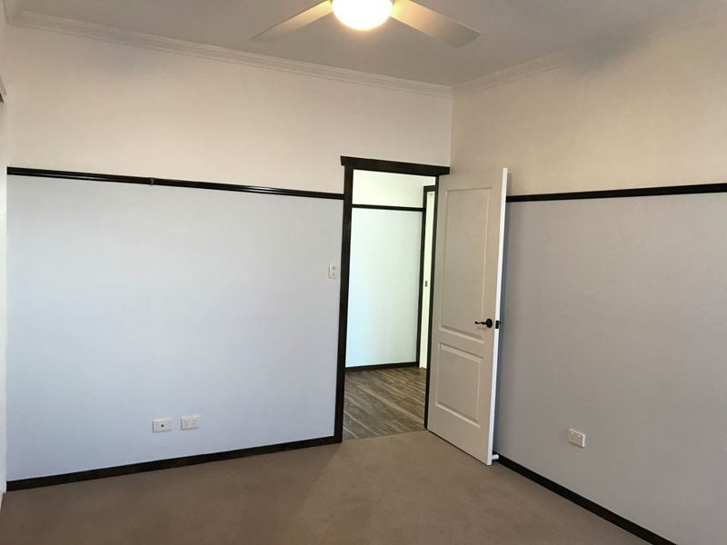 247 Campbell Street, Newtown QLD 4350