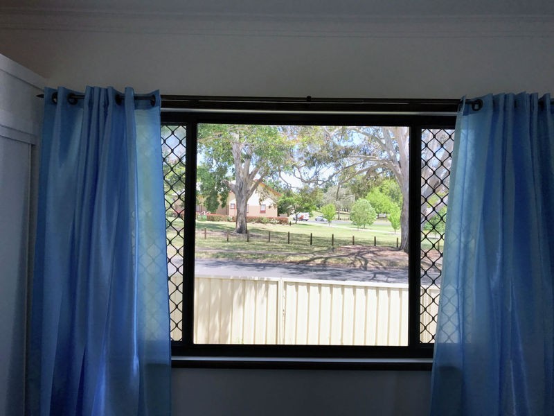 247 Campbell Street, Newtown QLD 4350