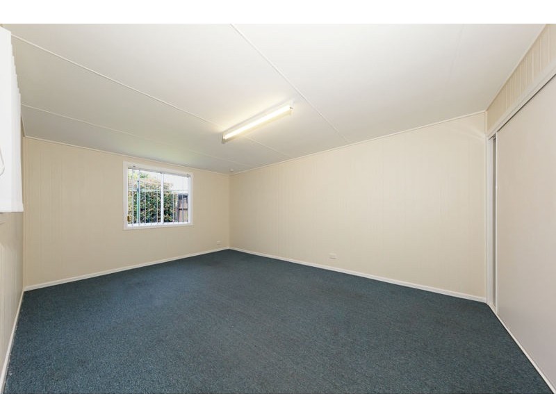 304 South Street, Harristown QLD 4350