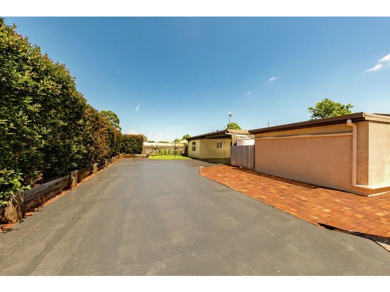 304 South Street, Harristown QLD 4350