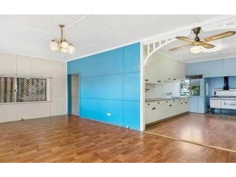 7 Kowald St, Harristown QLD 4350